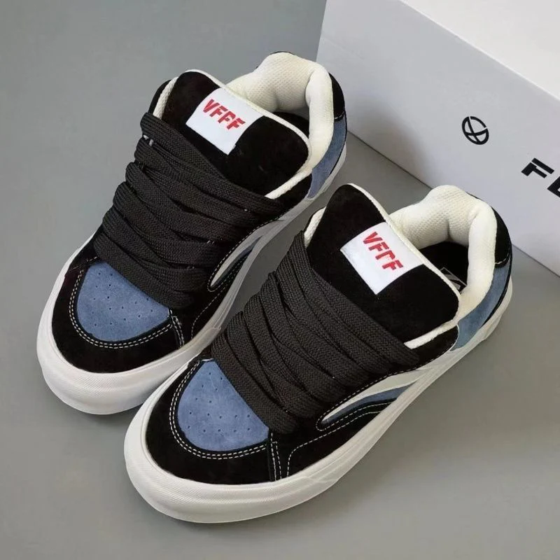 Damen sportive Sneakers im Retro-Stil mit weichem Innenfutter Heidi Mode - Image 2