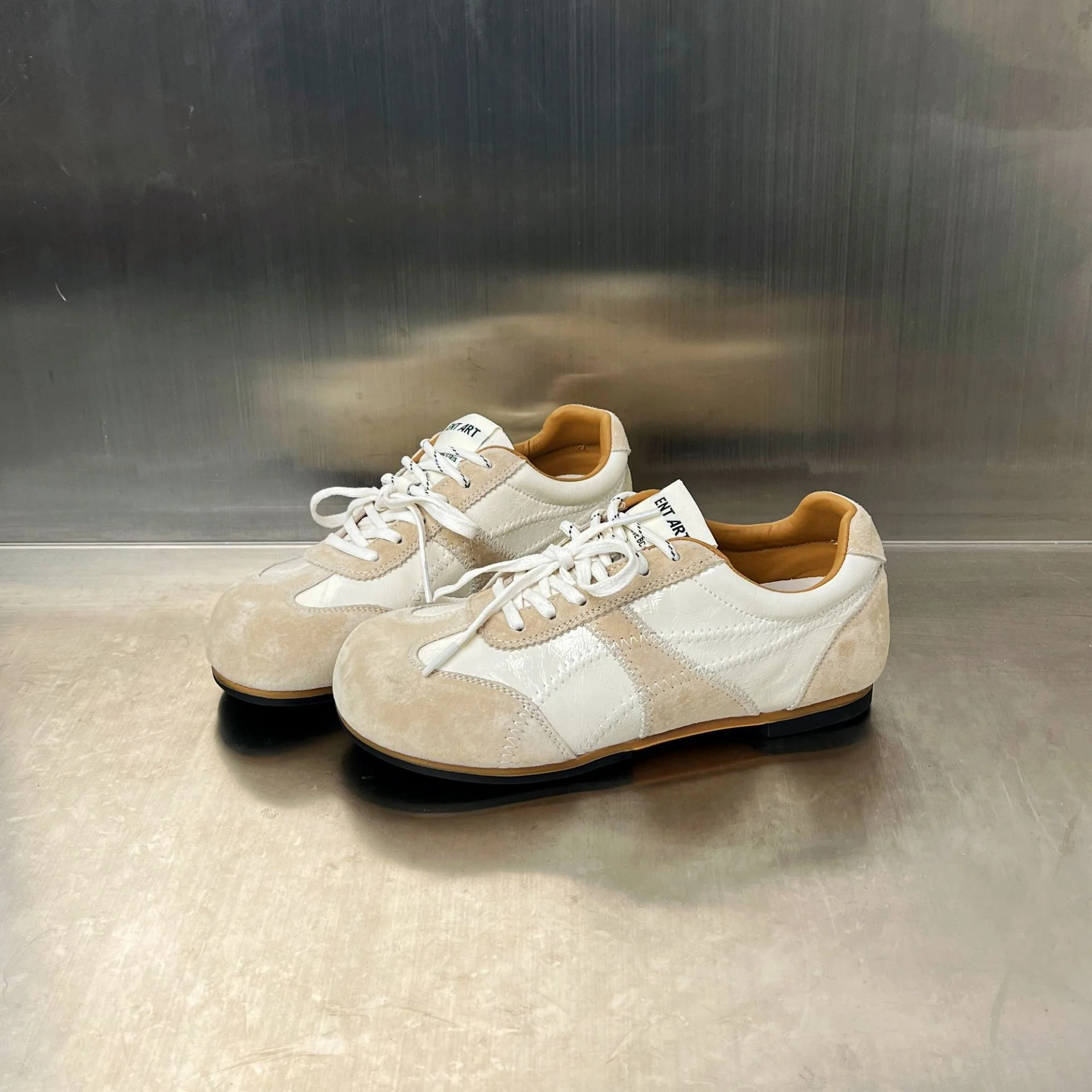 Damen Sportive Sneakers mit atmungsaktiver Multimaterial-Oberfläche Heidi Mode - Image 6