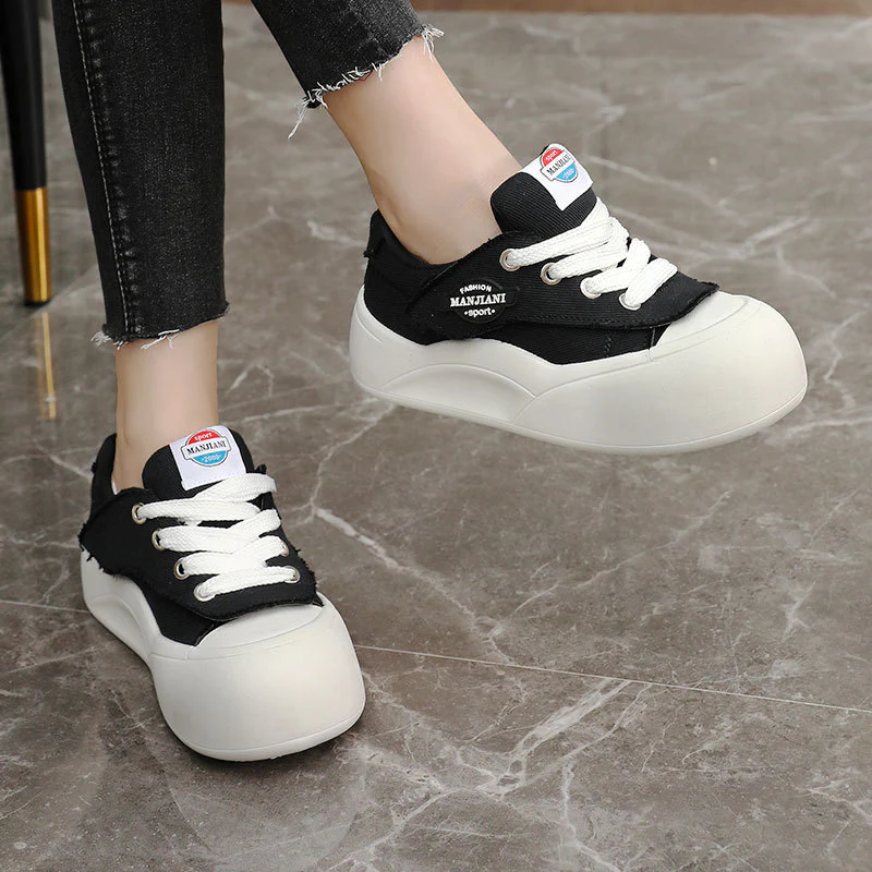 Damen sportive Sneakers mit strapazierfähigem Obermaterial und rutschfester Gummisohle Heidi Mode - Image 4