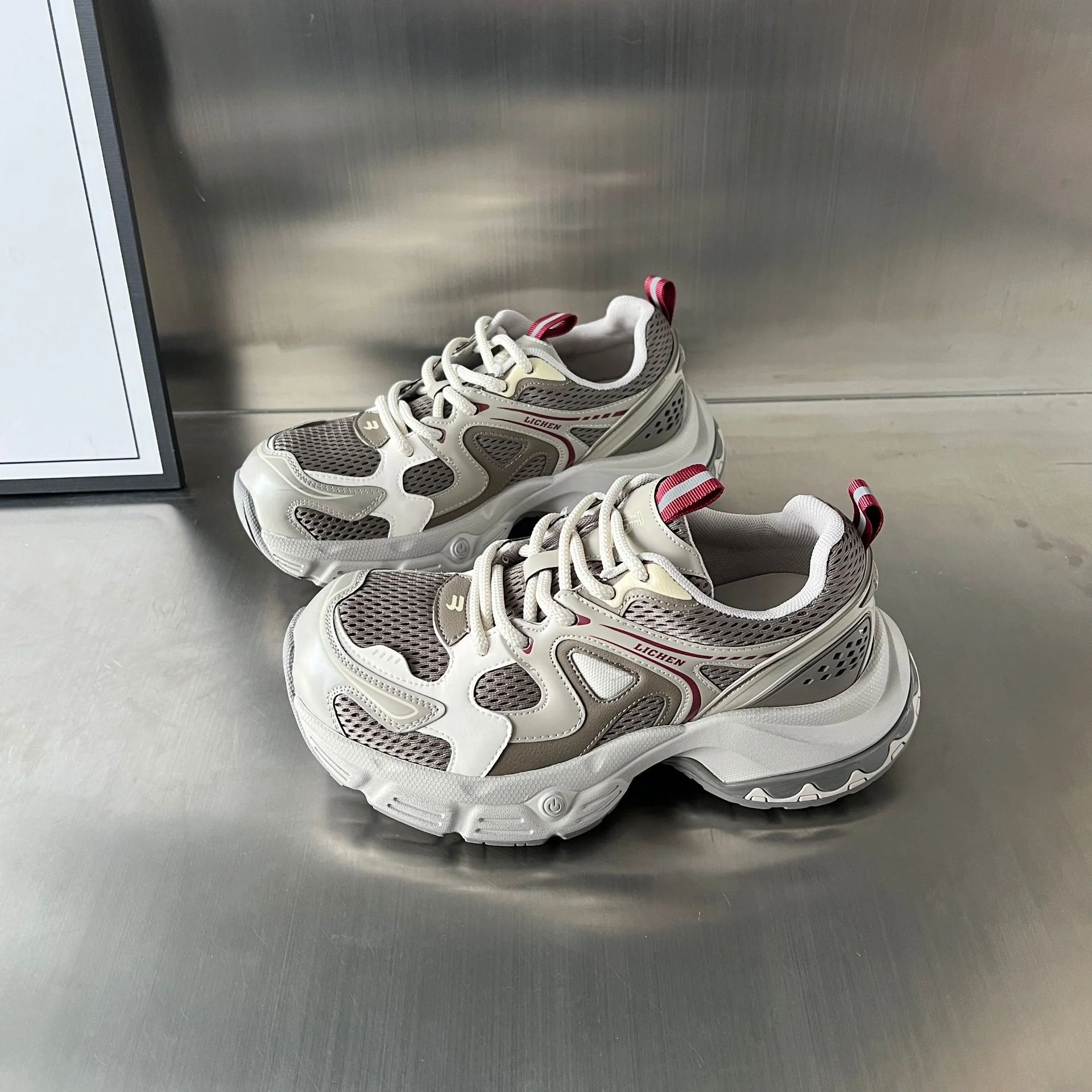 Damen sportive und bequeme Sneakers Heidi Mode - Image 7