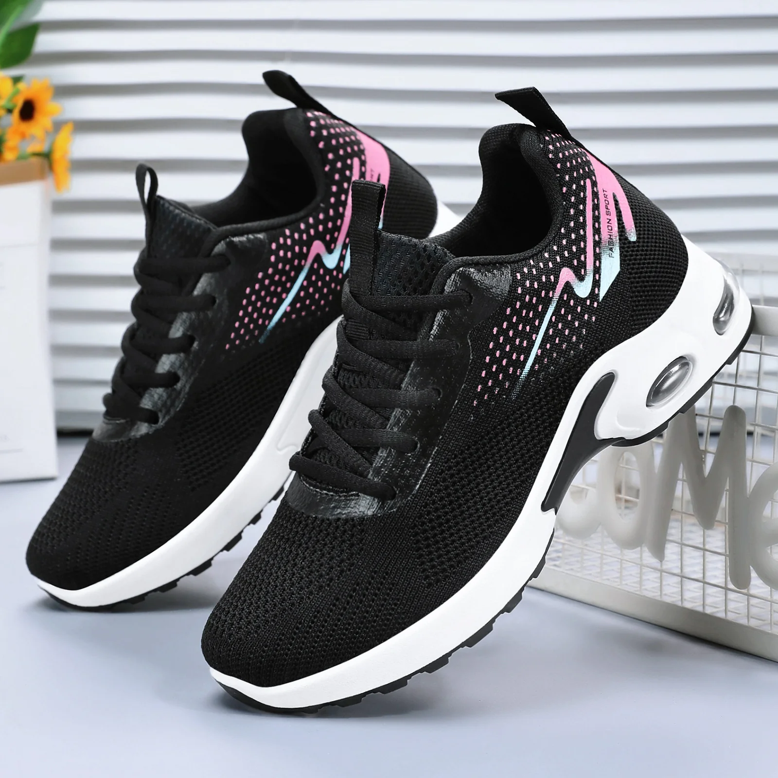 Damen Sportliche Air Cushion Sneakers mit atmungsaktivem Obermaterial und rutschfester Sohle Heidi Mode - Image 2