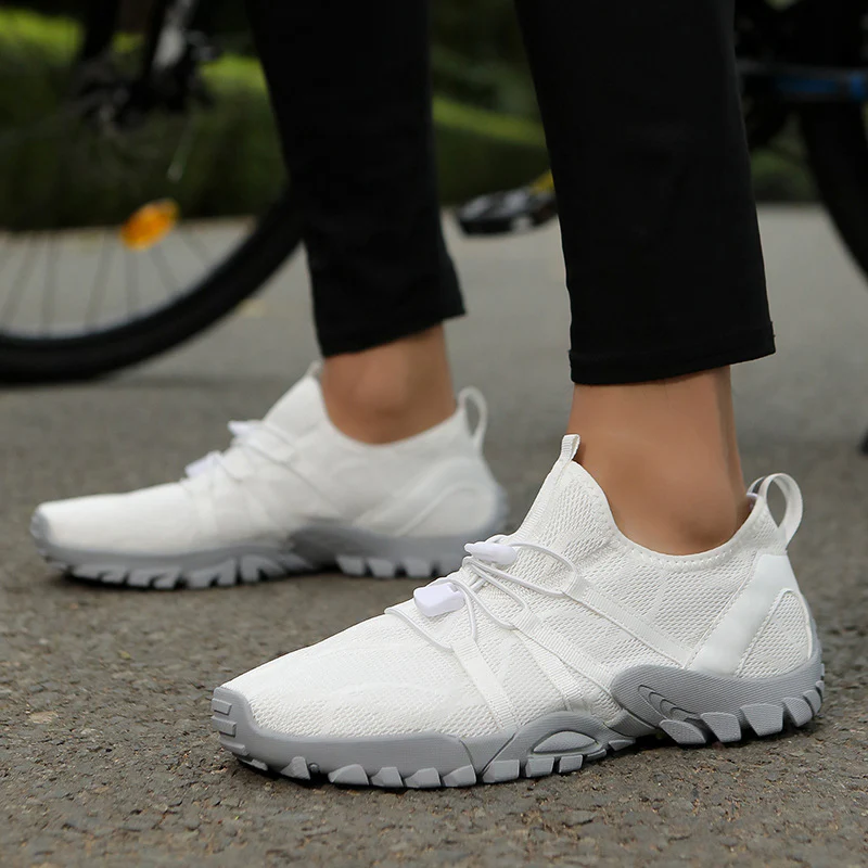Damen Sportliche Aqua-Laufschuhe mit atmungsaktivem Obermaterial und flexiblem Schnellschnürsystem Heidi Mode - Image 2