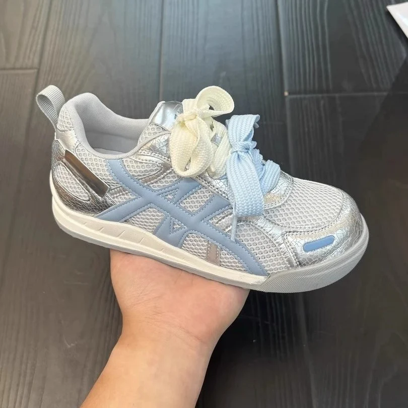 Damen Sportliche Atmungsaktive Sneakers mit einzigartigem Design und bequemen Schnürsenkeln Heidi Mode - Image 2