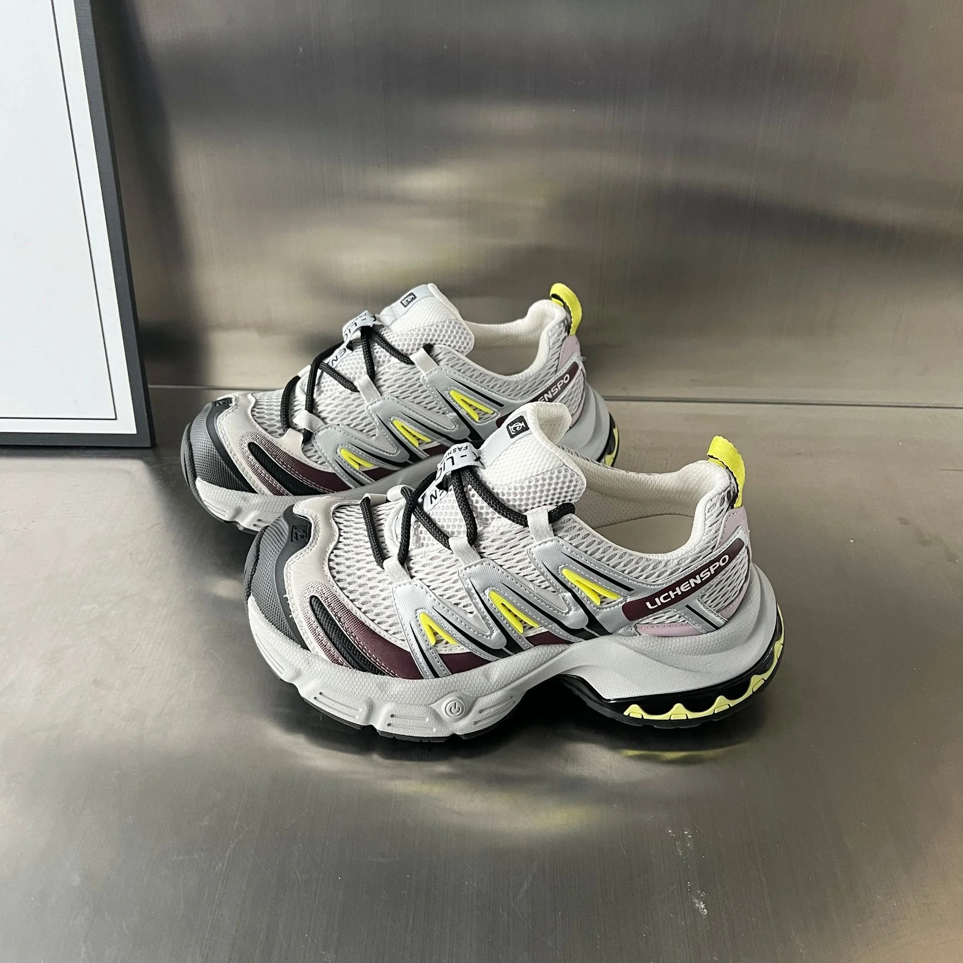 Damen Sportliche Atmungsaktive Sneakers mit innovativer Dämpfungstechnologie Heidi Mode - Image 6