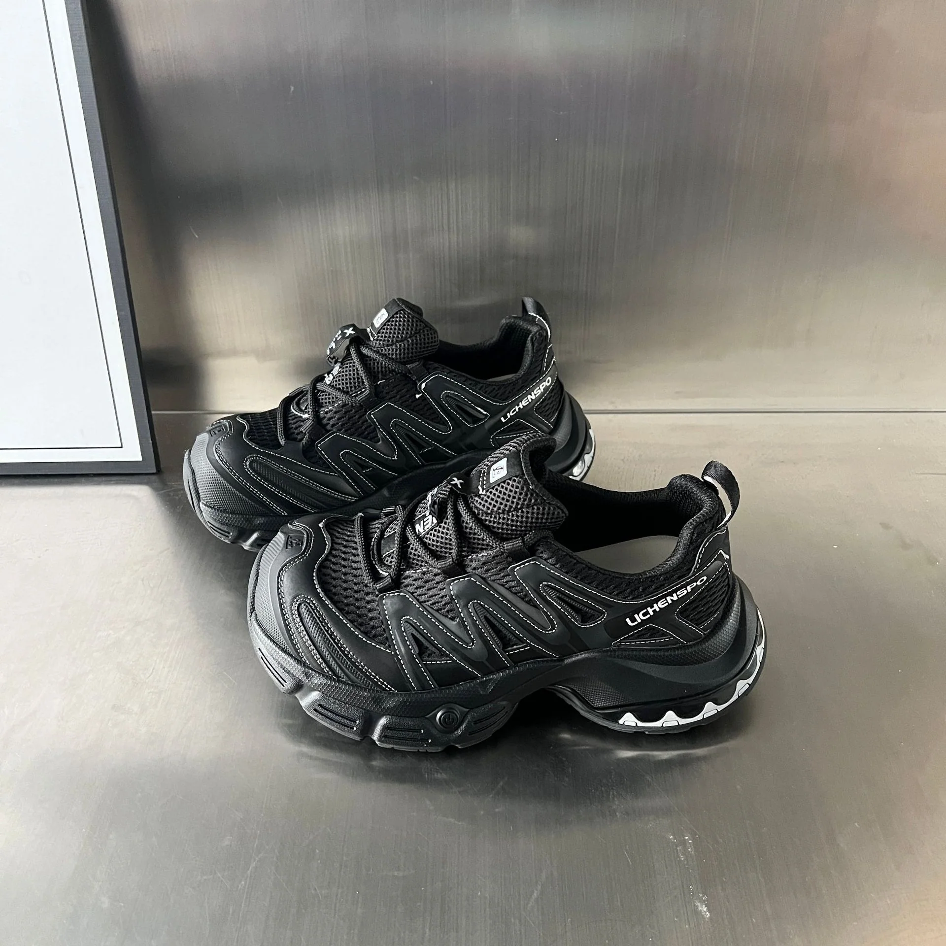 Damen Sportliche Atmungsaktive Sneakers mit innovativer Dämpfungstechnologie Heidi Mode - Image 7