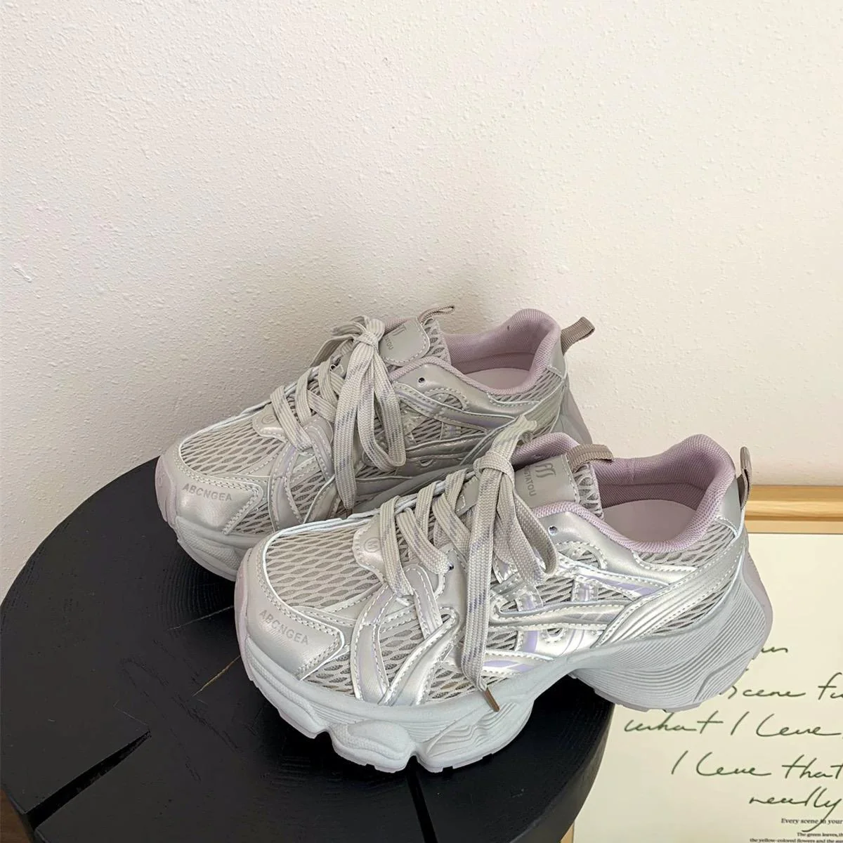 Damen Sportliche Casual Sneakers mit atmungsaktivem Obermaterial und dämpfender Sohle Heidi Mode - Image 12