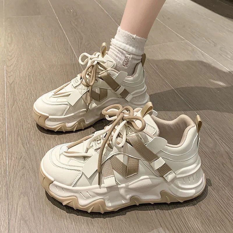Damen Sportliche Chunky-Sneaker mit auffälligem Design und stabiler Sohle Heidi Mode - Image 2