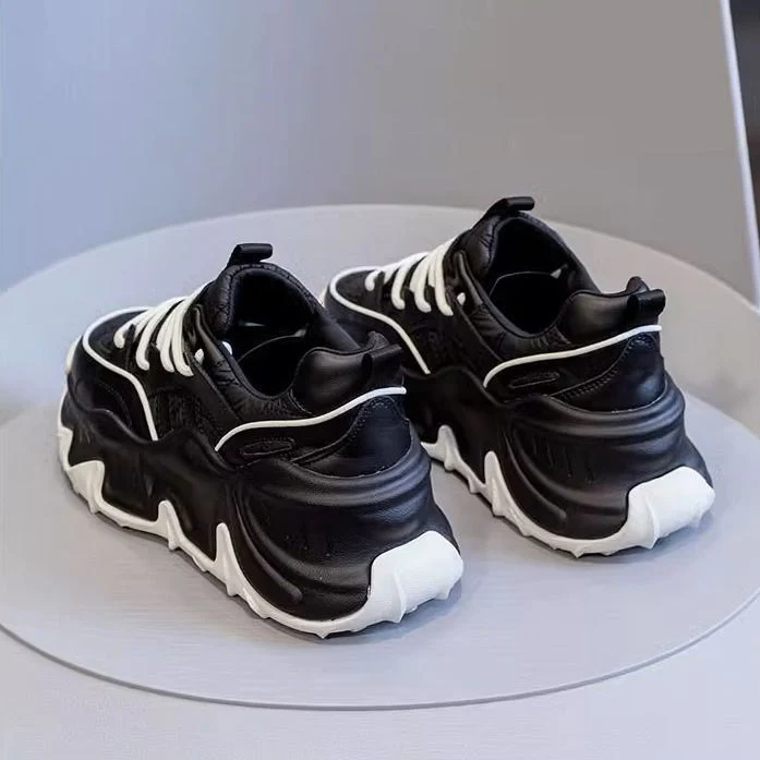 Damen Sportliche Chunky-Sneaker mit dämpfender Sohle und strapazierfähigem Obermaterial Heidi Mode - Image 4