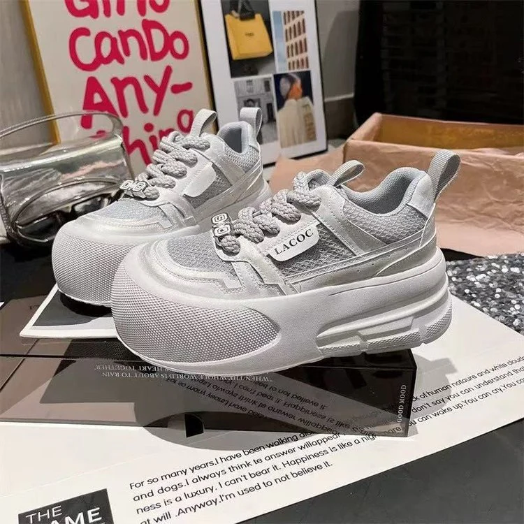Damen Sportliche Chunky Sneaker mit innovativem Sohlenprofil und atmungsaktiver Mesh-Oberfläche Heidi Mode - Image 3