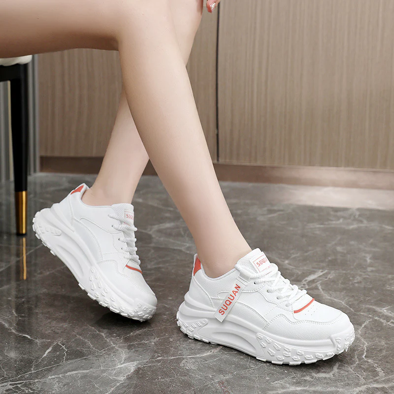 Damen sportliche Chunky Sneaker mit rutschfester Sohle und atmungsaktivem Obermaterial Heidi Mode - Image 4