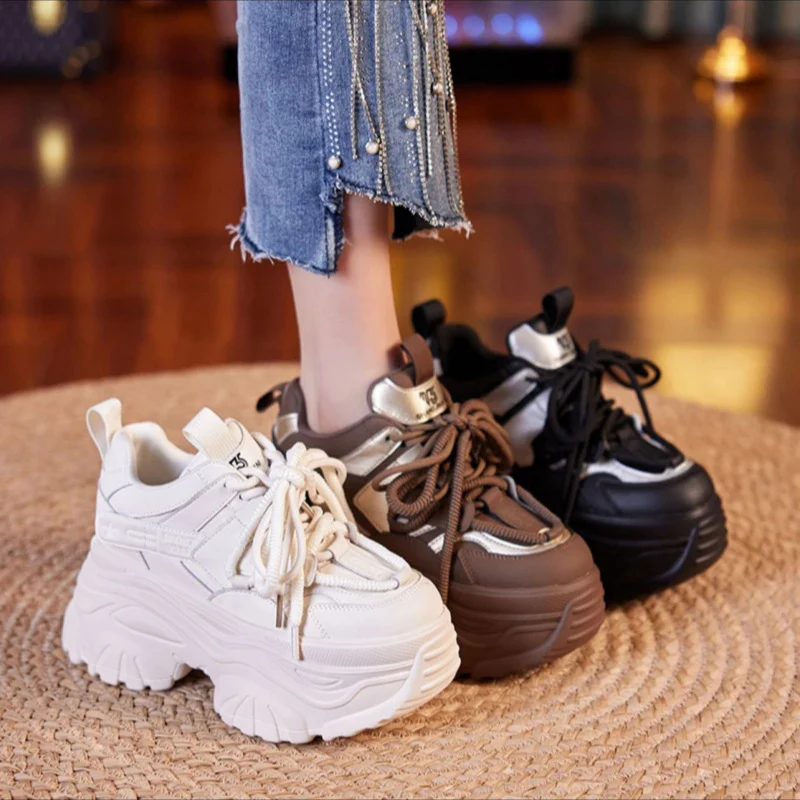 Damen Sportliche Chunky-Sneaker mit verstärktem Sohlenprofil und atmungsaktivem Obermaterial Heidi Mode - Image 4