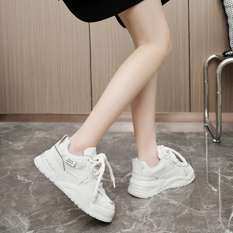 Damen Sportliche Chunky Sneakers mit atmungsaktivem Obermaterial und verstärktem Dämpfungssystem Heidi Mode - Image 4