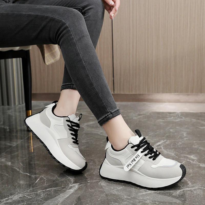 Damen Sportliche Chunky Sneakers mit atmungsaktiver Mesh-Oberfläche und rutschfester Sohle Heidi Mode - Image 3