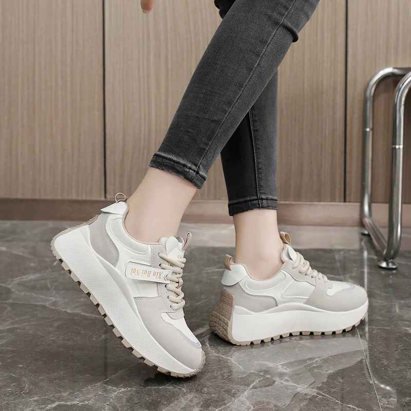 Damen Sportliche Chunky Sneakers mit atmungsaktiver Mesh-Oberfläche und rutschfester Sohle Heidi Mode - Image 4