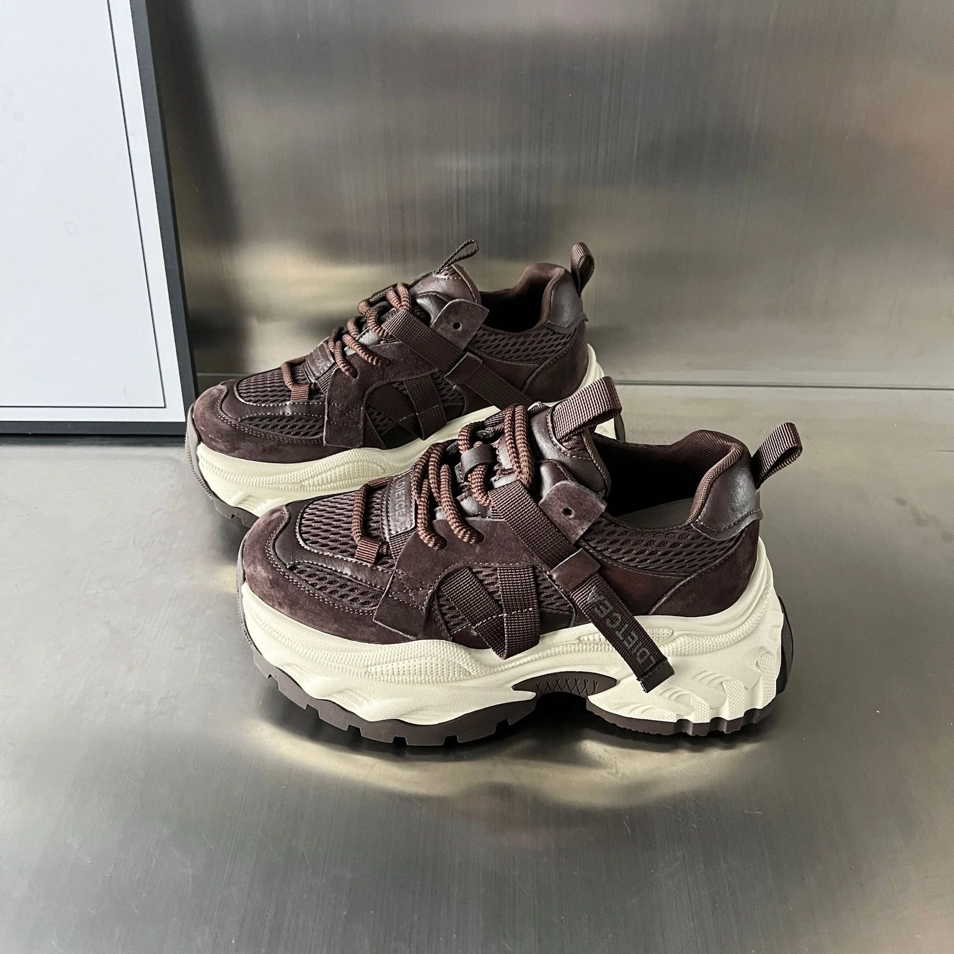 Damen Sportliche Chunky Sneakers mit atmungsaktiver Mesh-Oberfläche und stabiler Sohle Heidi Mode - Image 3
