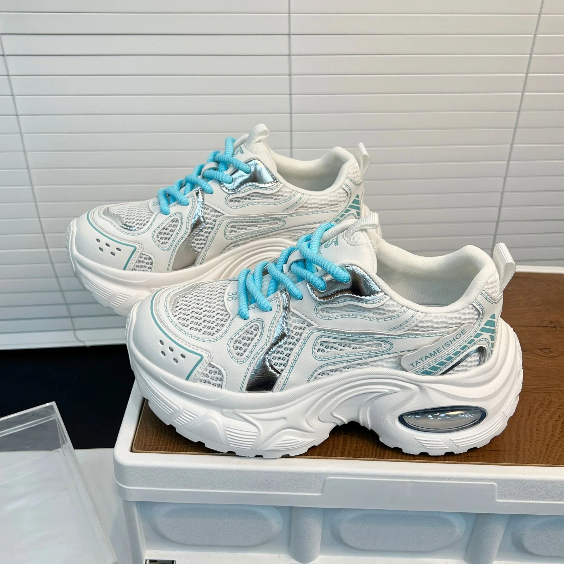 Damen Sportliche Chunky Sneakers mit atmungsaktiver Netzstruktur und dämpfendem Sohlenprofil Heidi Mode - Image 2