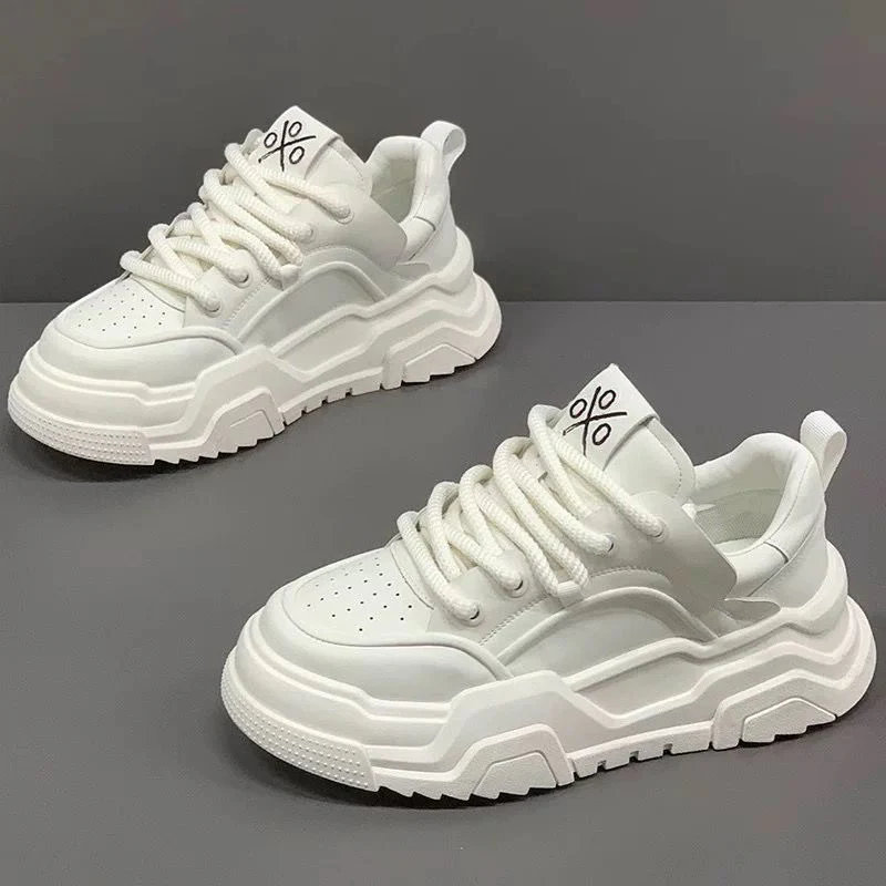 Damen Sportliche Chunky Sneakers mit ausgeprägtem Profil und atmungsaktiver Obermaterialstruktur Heidi Mode - Image 2