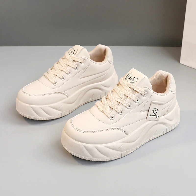 Damen Sportliche Chunky Sneakers mit dämpfendem Profil und robustem Obermaterial Heidi Mode - Image 2