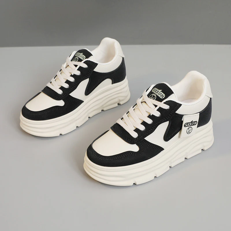 Damen Sportliche Chunky Sneakers mit dämpfendem Sohlenprofil und modischem Design Heidi Mode - Image 6