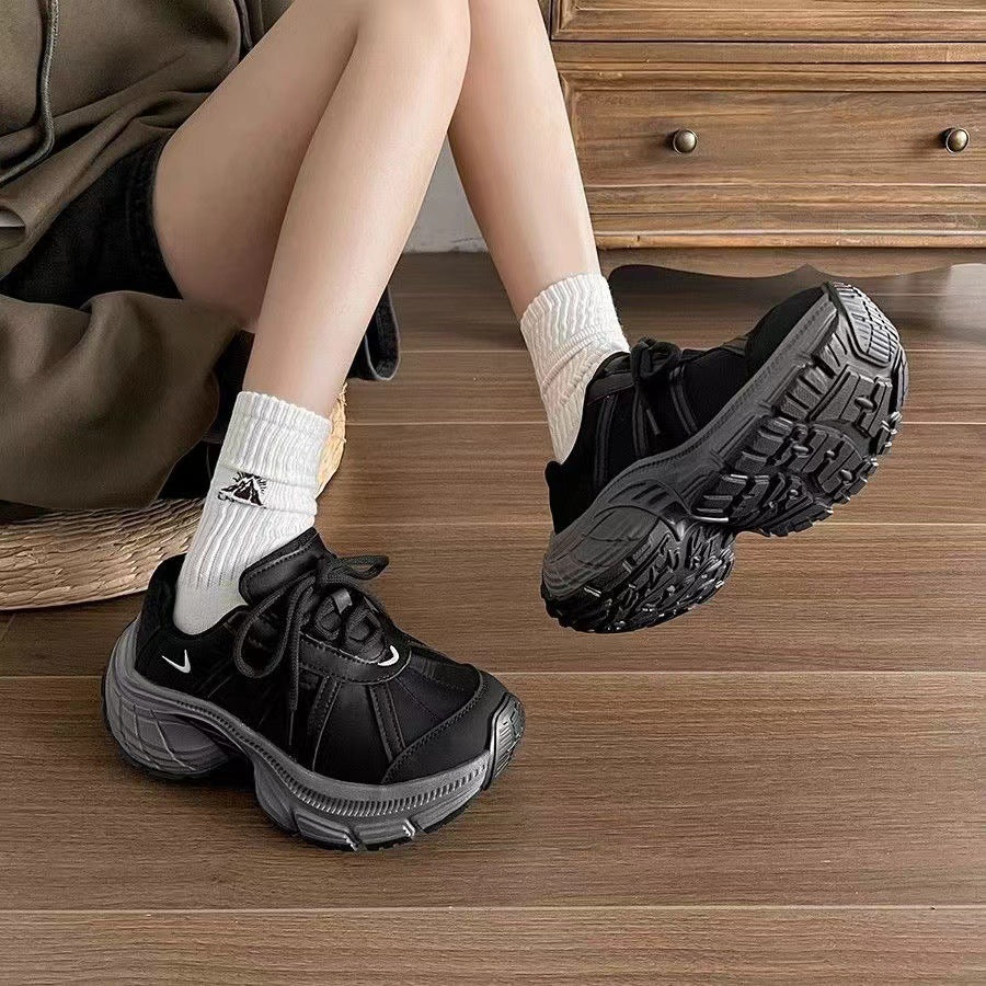 Damen Sportliche Chunky Sneakers mit dämpfender Sohle Heidi Mode - Image 4