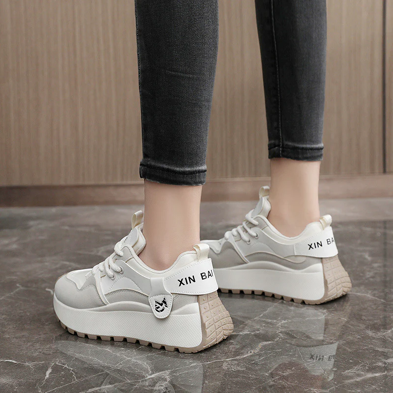 Damen Sportliche Chunky Sneakers mit dämpfender Sohle und atmungsaktivem Obermaterial Heidi Mode - Image 3