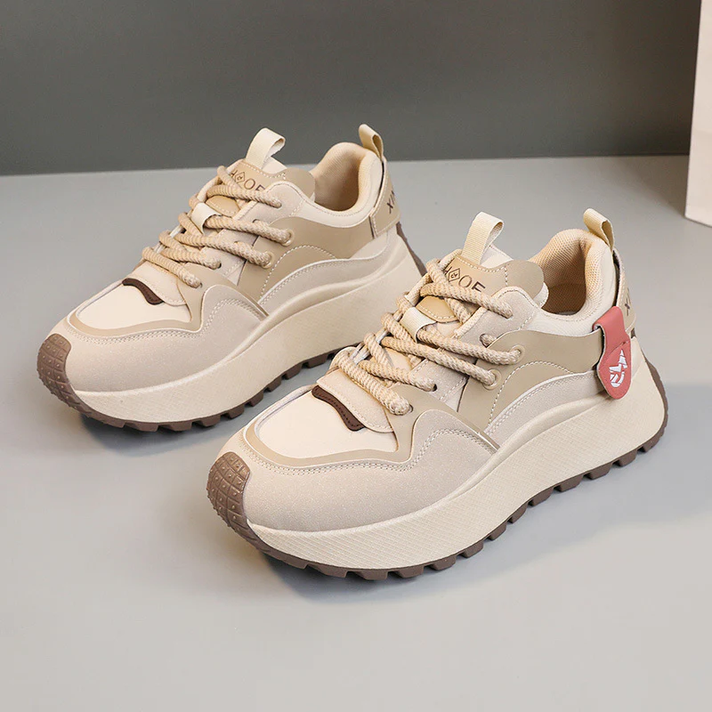 Damen Sportliche Chunky Sneakers mit dämpfender Sohle und atmungsaktivem Obermaterial Heidi Mode - Image 7