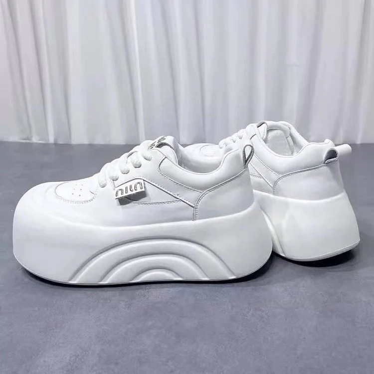 Damen Sportliche Chunky Sneakers mit dämpfender Sohle und innovativer Oberflächenstruktur Heidi Mode