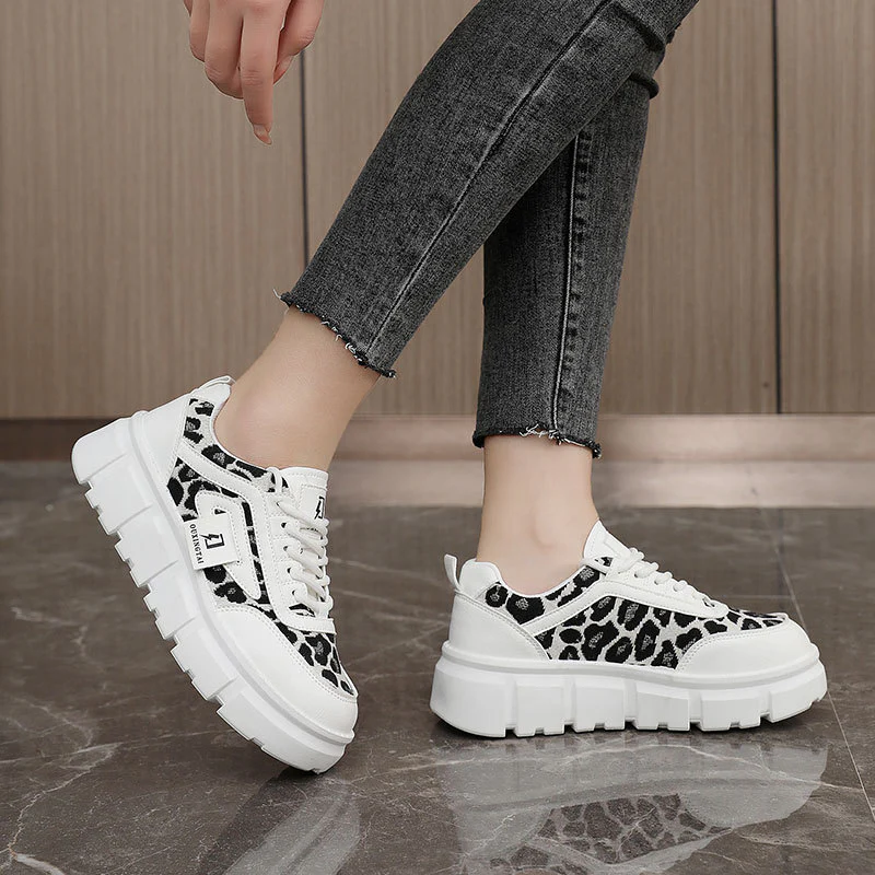 Damen Sportliche Chunky Sneakers mit einzigartigem Leopardenmuster und dämpfender Sohle Heidi Mode - Image 4