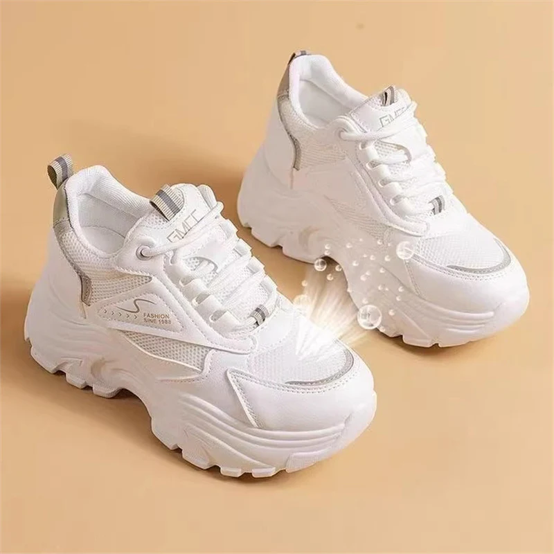 Damen Sportliche Chunky Sneakers mit gepolsterter Sohle und atmungsaktivem Obermaterial Heidi Mode - Image 5