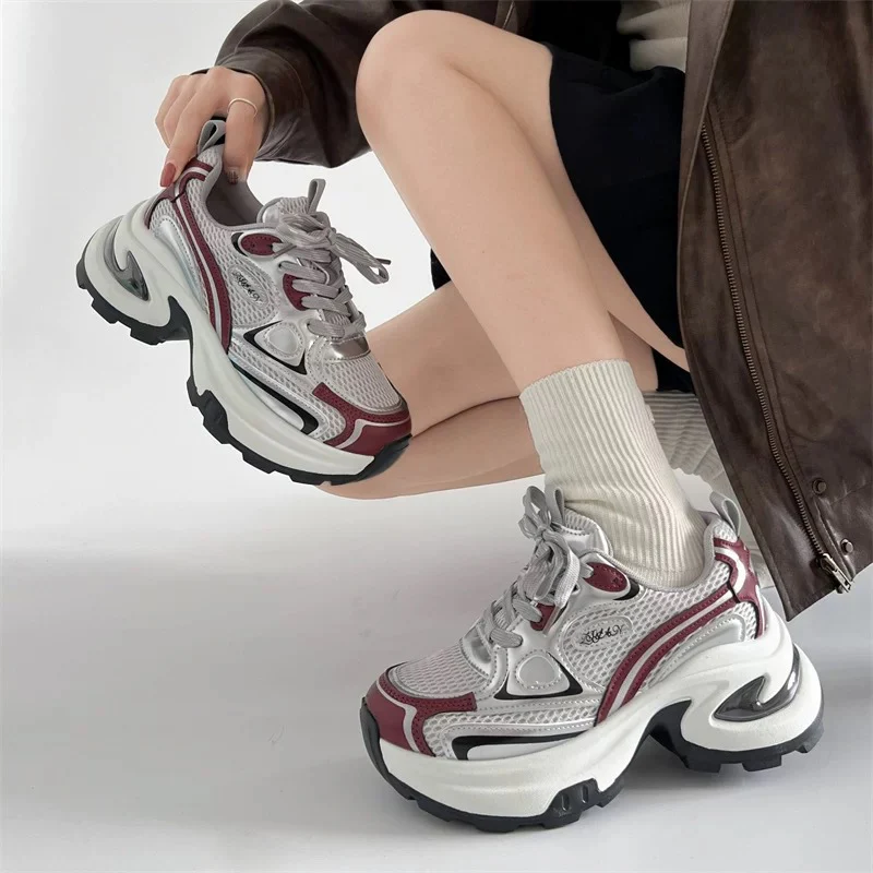 Damen Sportliche Chunky Sneakers mit innovativem Dämpfungssystem Heidi Mode - Image 7