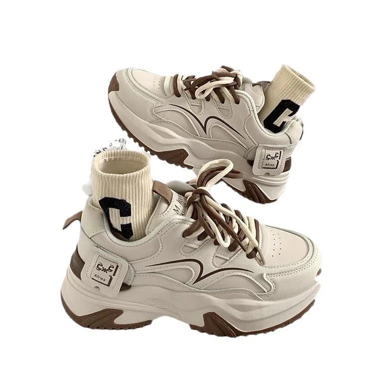 Damen Sportliche Chunky Sneakers mit komfortabler Fütterung und modischem Detail Heidi Mode - Image 5