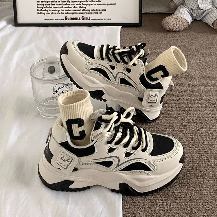 Damen Sportliche Chunky Sneakers mit komfortabler Fütterung und modischem Detail Heidi Mode - Image 6