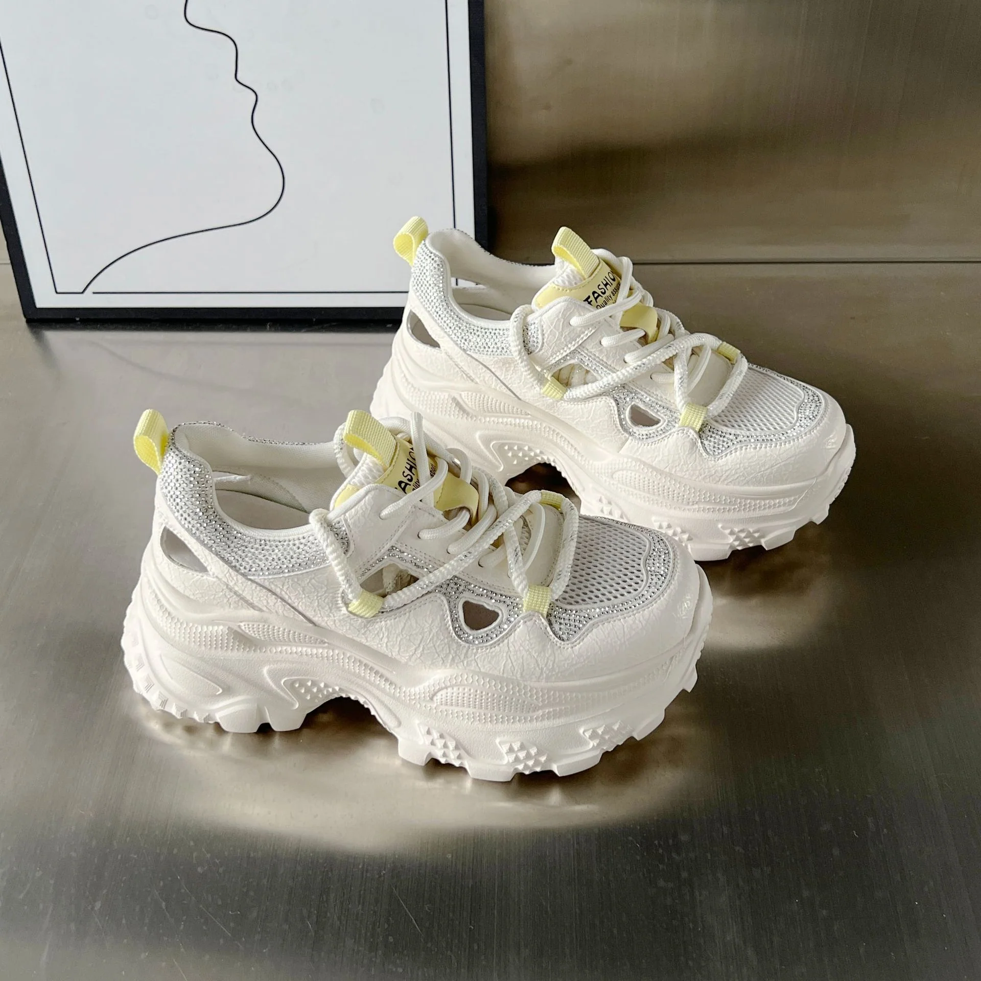 Damen Sportliche Chunky Sneakers mit modischem Netzdesign und rutschfester Sohle Heidi Mode - Image 5