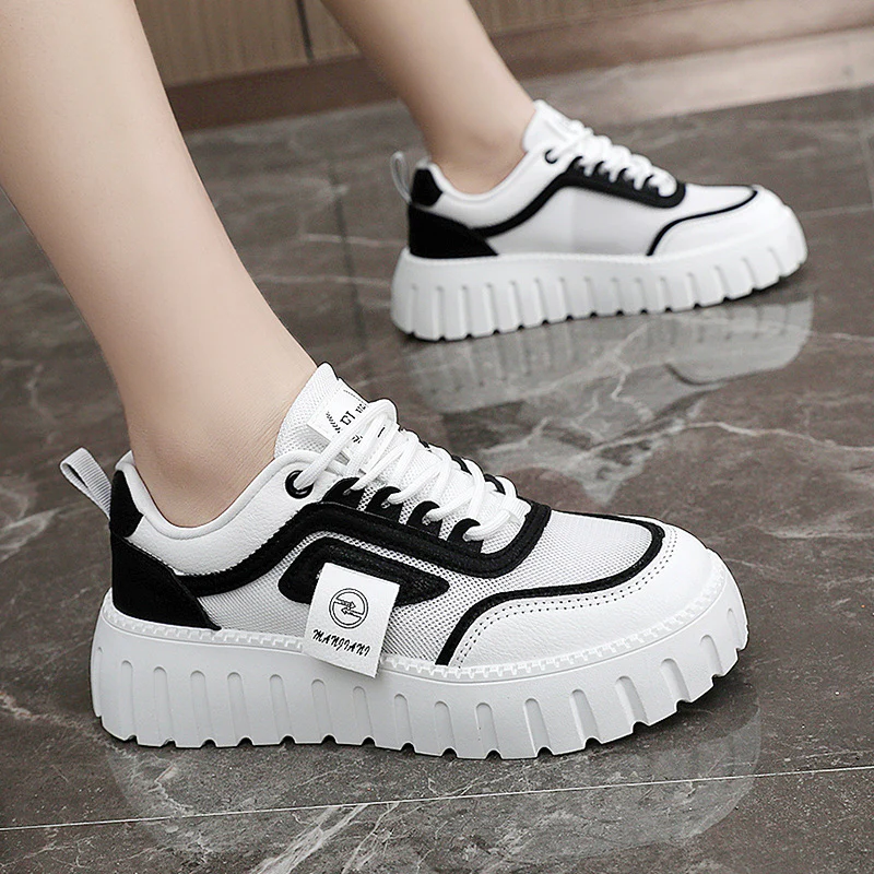 Damen Sportliche Chunky Sneakers mit rutschfester Profilsohle und atmungsaktivem Obermaterial Heidi Mode - Image 4