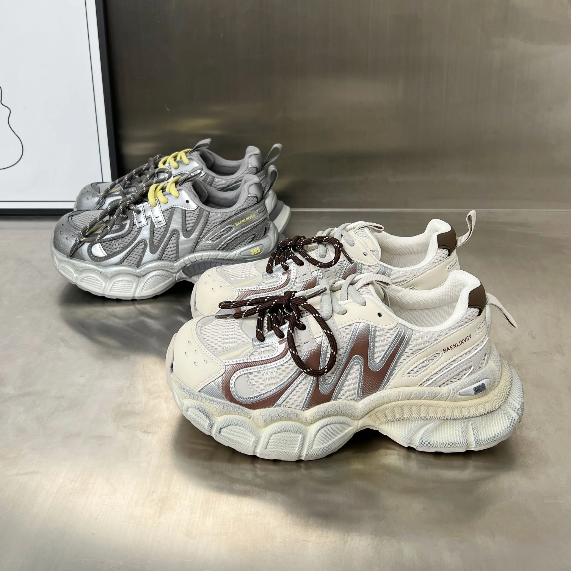 Damen Sportliche Chunky Sneakers mit rutschfester Sohle und atmungsaktivem Obermaterial Heidi Mode - Image 3