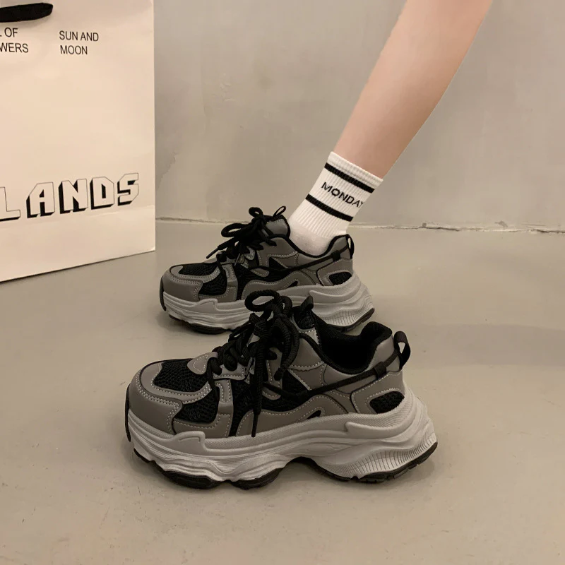 Damen Sportliche Chunky Sneakers mit rutschfester Sohle und atmungsaktivem Obermaterial Heidi Mode - Image 6