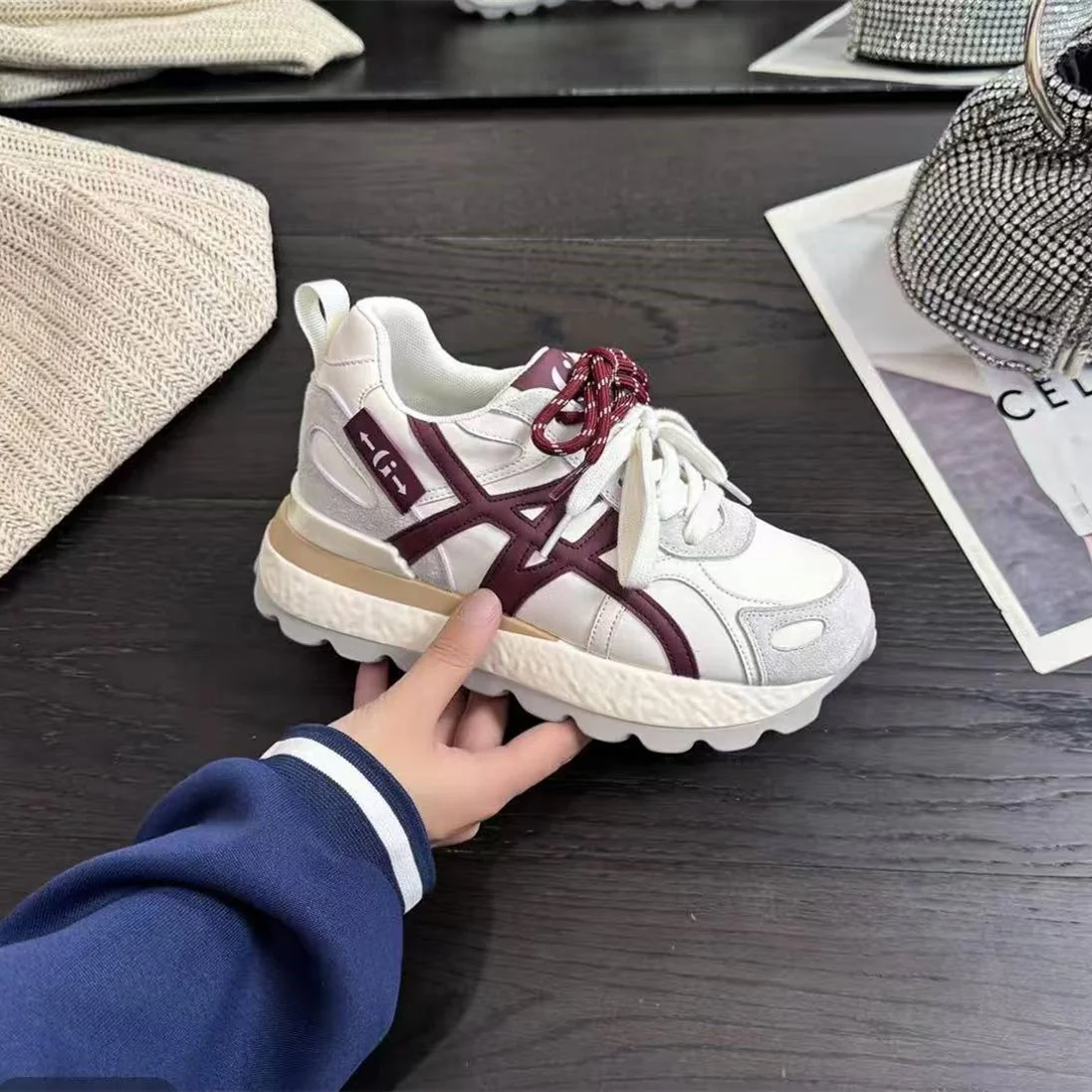 Damen Sportliche Chunky Sneakers mit rutschfester Sohle und atmungsaktiver Obermaterialstruktur Heidi Mode - Image 6