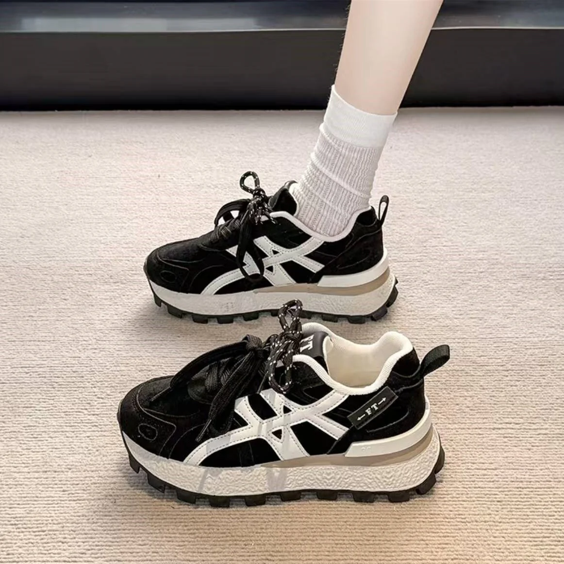 Damen Sportliche Chunky Sneakers mit rutschfester Sohle und atmungsaktiver Obermaterialstruktur Heidi Mode - Image 8