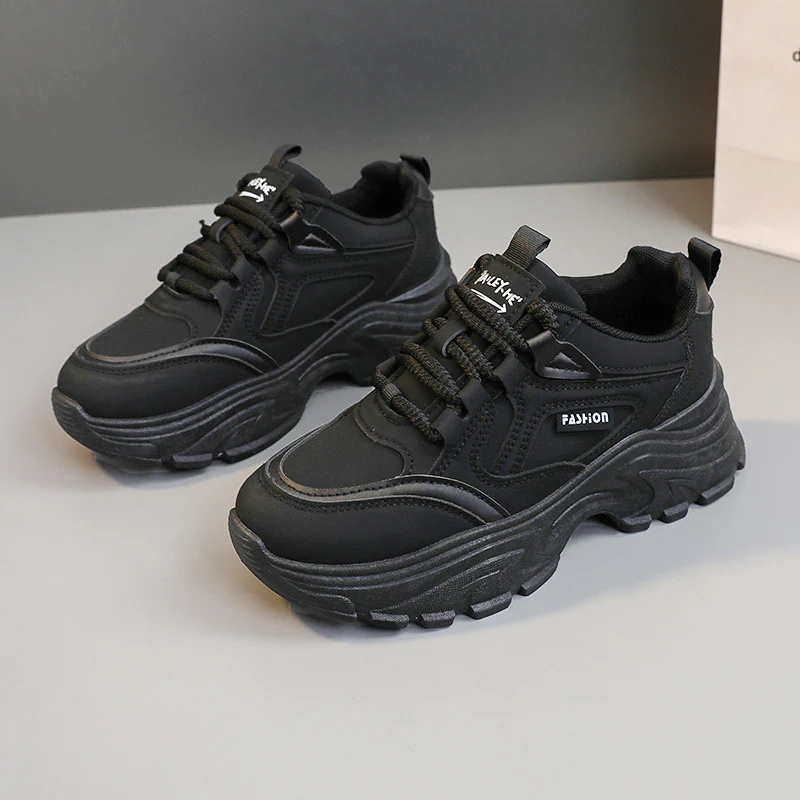 Damen Sportliche Chunky Sneakers mit rutschfester Sohle und dämpfendem Fußbett Heidi Mode - Image 6