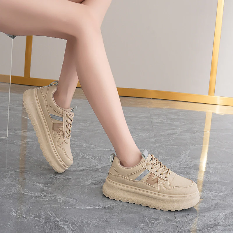 Damen sportliche Chunky Sneakers mit rutschfester Sohle und ergonomischer Dämpfung Heidi Mode - Image 4