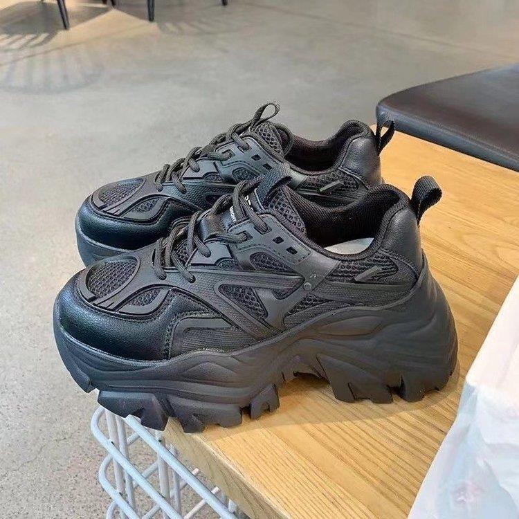 Damen Sportliche Chunky Sneakers mit verstärkter Sohle und atmungsaktiver Mesh-Oberfläche Heidi Mode - Image 2