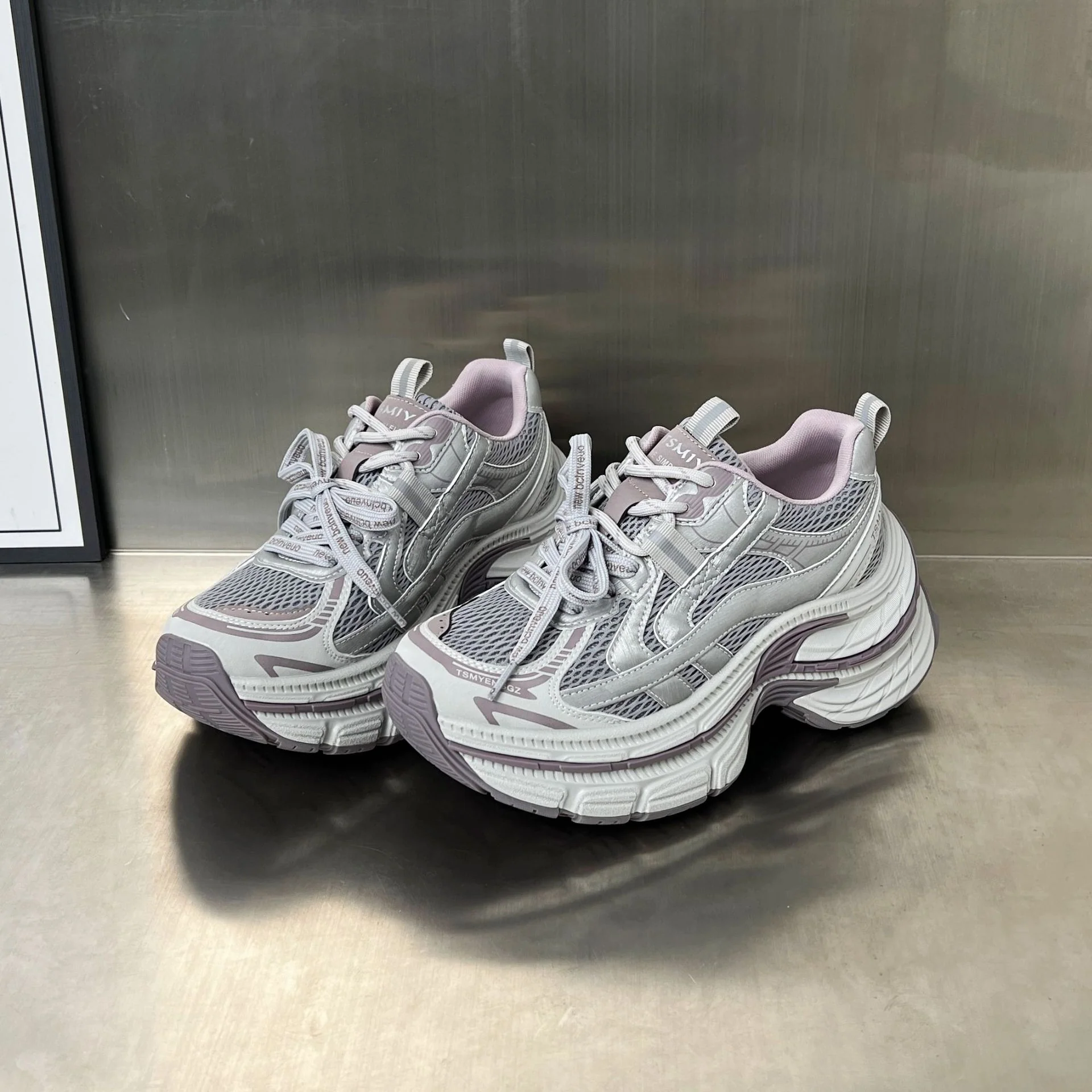 Damen Sportliche Fitness-Sneaker mit überlegener Dämpfung und atmungsaktiver Struktur Heidi Mode - Image 6