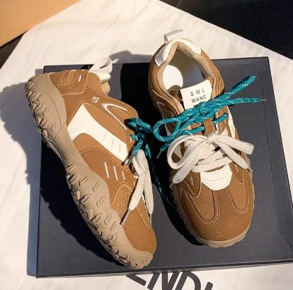 Damen Sportliche Freizeit-Sneaker mit innovativem Sohlen- und Schnürdesign Heidi Mode - Image 7