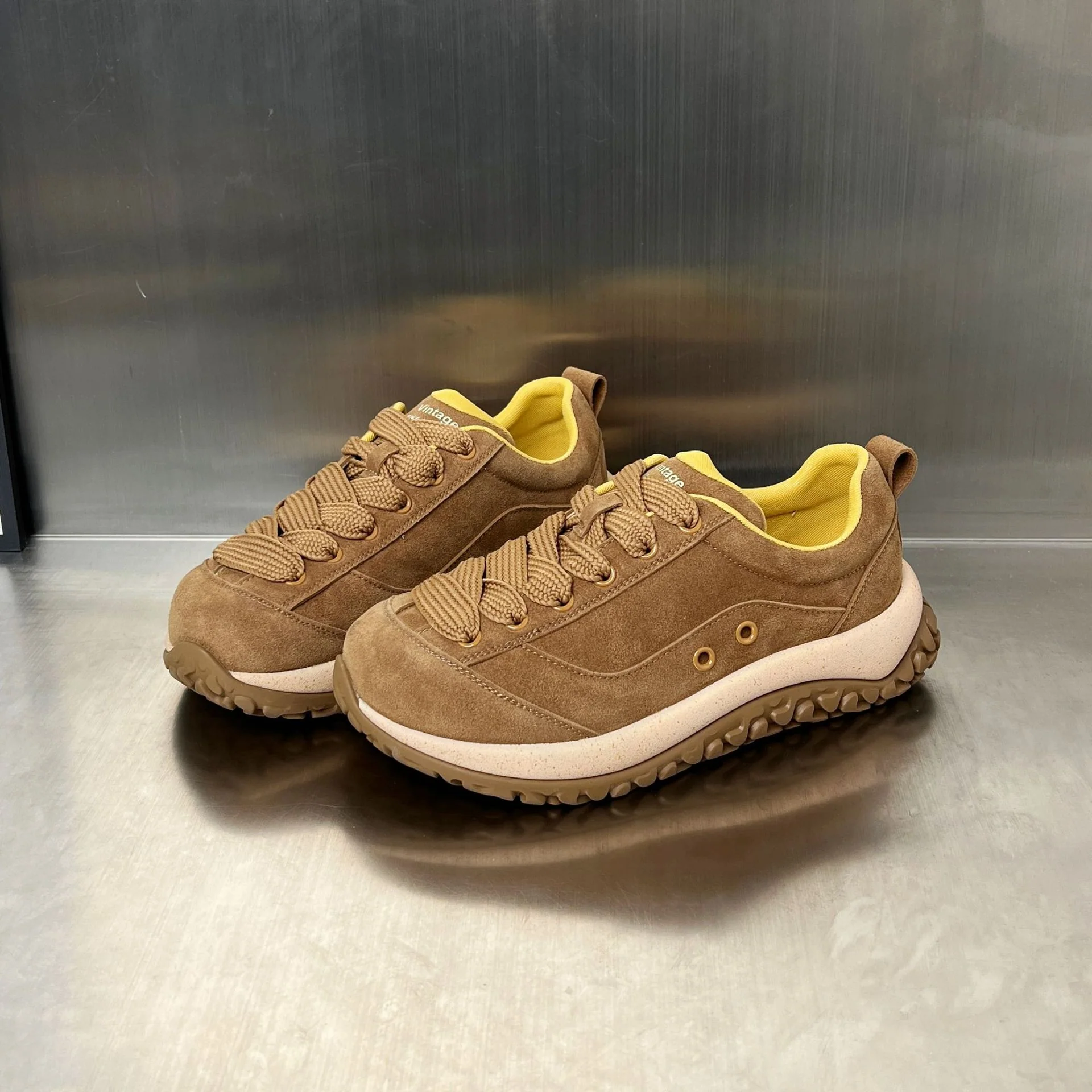 Damen Sportliche Freizeit-Sneaker mit rutschfester Sohle und atmungsaktiver Obermaterialstruktur Heidi Mode - Image 3