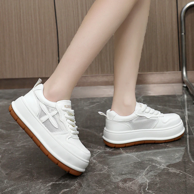 Damen sportliche Freizeitschuhe mit atmungsaktiven Netz-Einsätzen und dämpfender Sohle Heidi Mode - Image 3