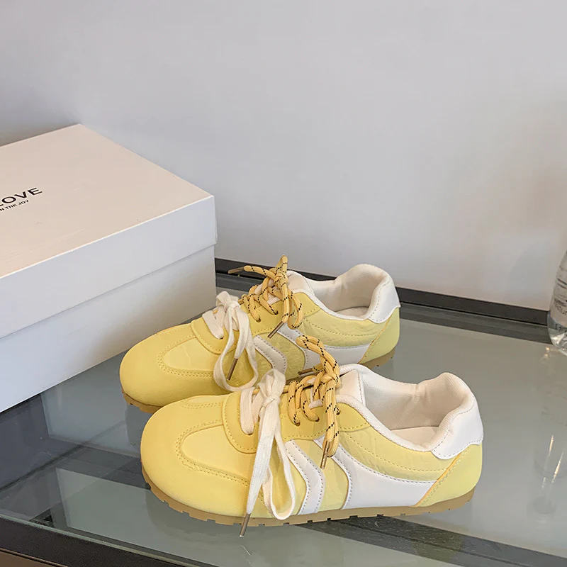 Damen Sportliche Freizeitschuhe mit hohem Tragekomfort und stylischen Schnürdetails Heidi Mode - Image 6