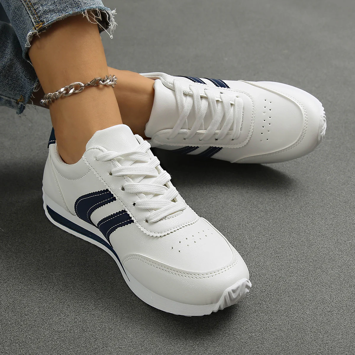 Damen Sportliche Freizeitsneaker mit atmungsaktivem Obermaterial Heidi Mode - Image 2