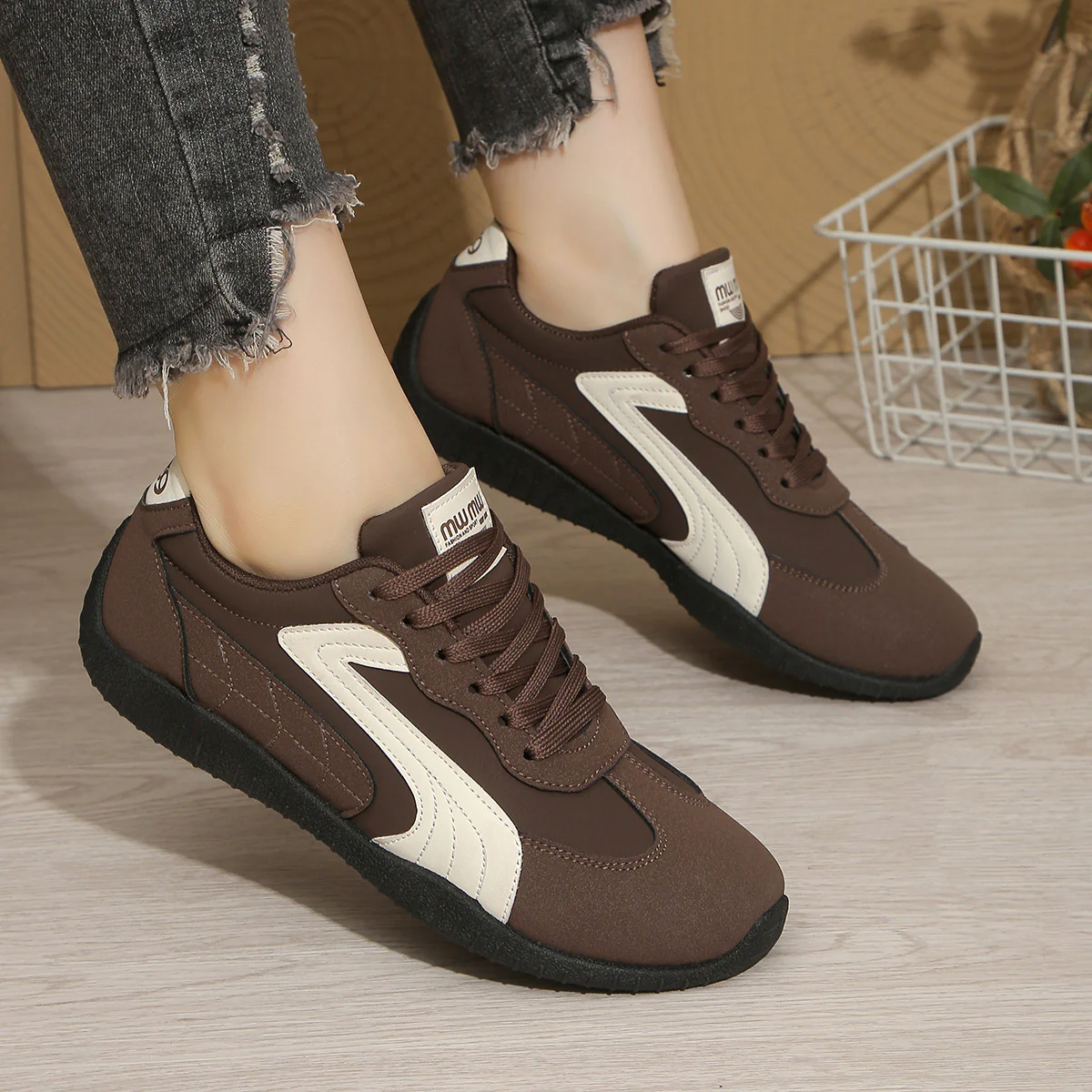 Damen Sportliche Freizeitsneaker mit atmungsaktiver Oberflächenstruktur Heidi Mode - Image 2