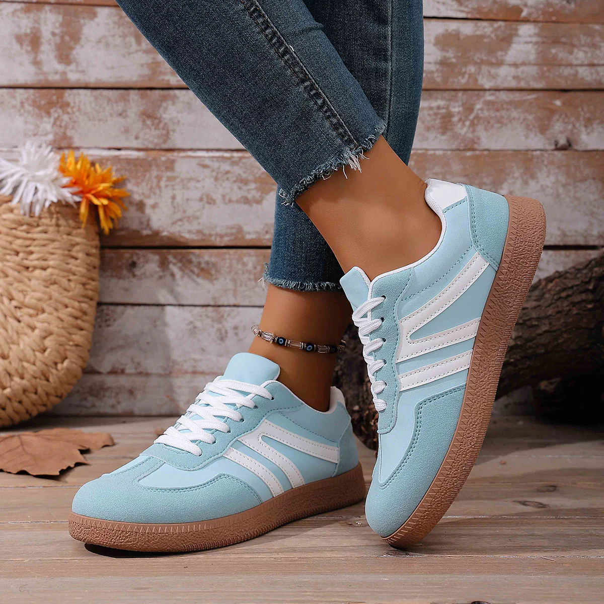 Damen Sportliche Freizeitsneaker mit atmungsaktiver Obermaterialstruktur und rutschfester Sohle Heidi Mode - Image 4