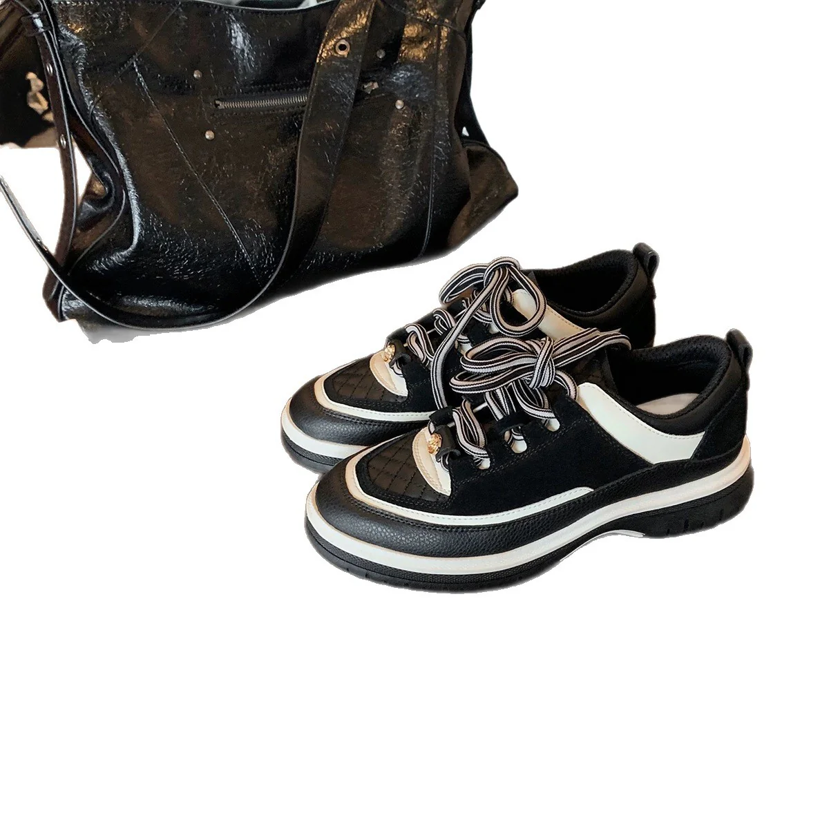 Damen Sportliche Freizeitsneaker mit modischen Details Heidi Mode - Image 5